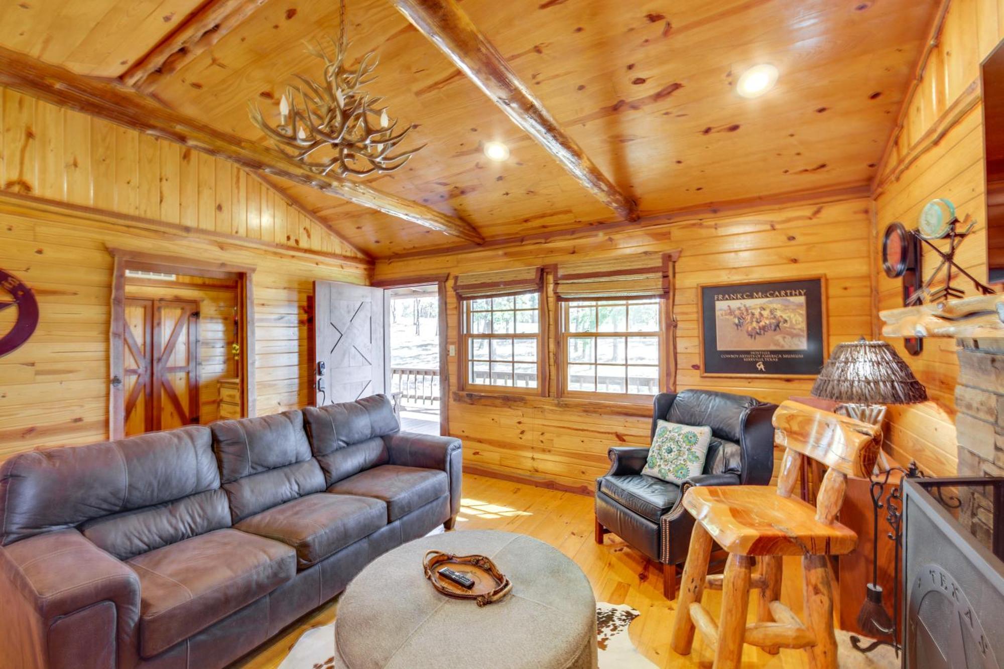 New The Deer Cabin Peaceful Refuge In East Texas Ben Wheeler Exterior photo